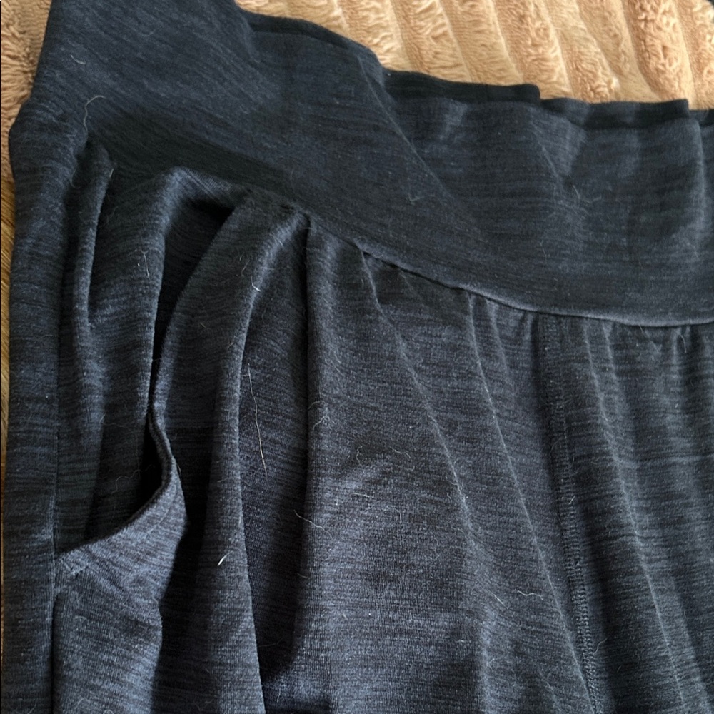 Vuori Harem Joggers - Picture 3 of 8